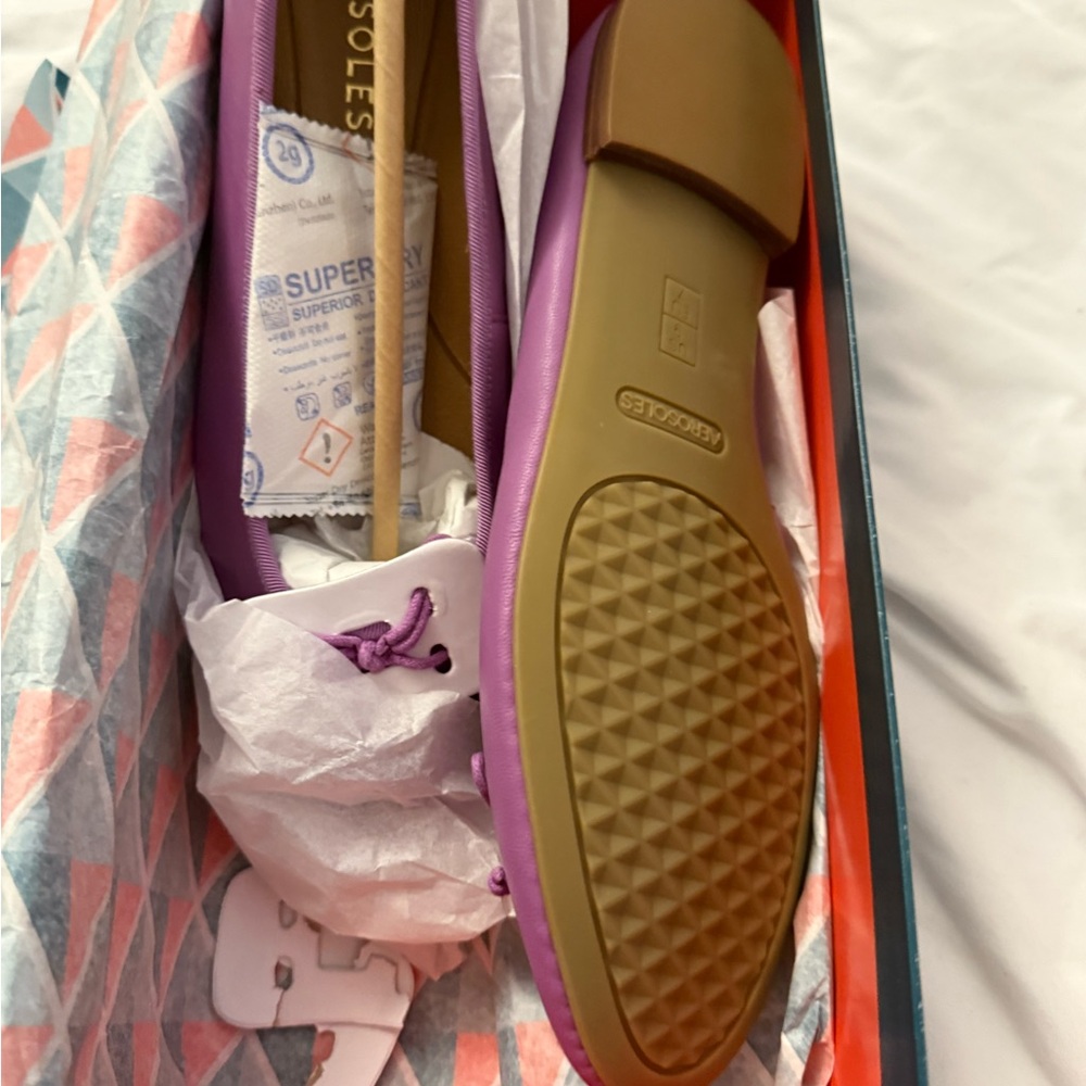 AEROSOLES Women's Vibrant Purple Flats - Picture 3 of 3